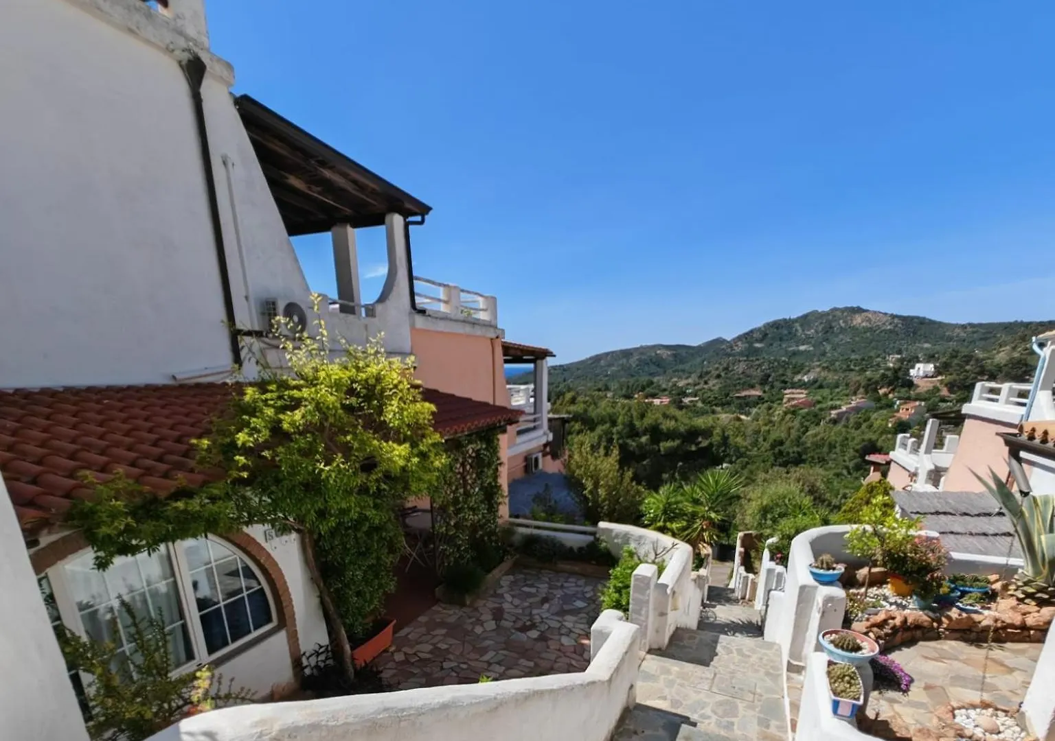 Casa vacanze Villa Maria - Villetta a due passi dal mare della Sardegna Pula Italia